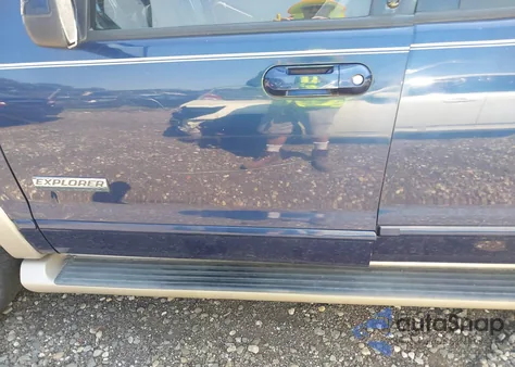 2006 Ford Explorer Eddie Bauer z USA, uszkodzony, nr VIN 1FMEU64E76UB55399